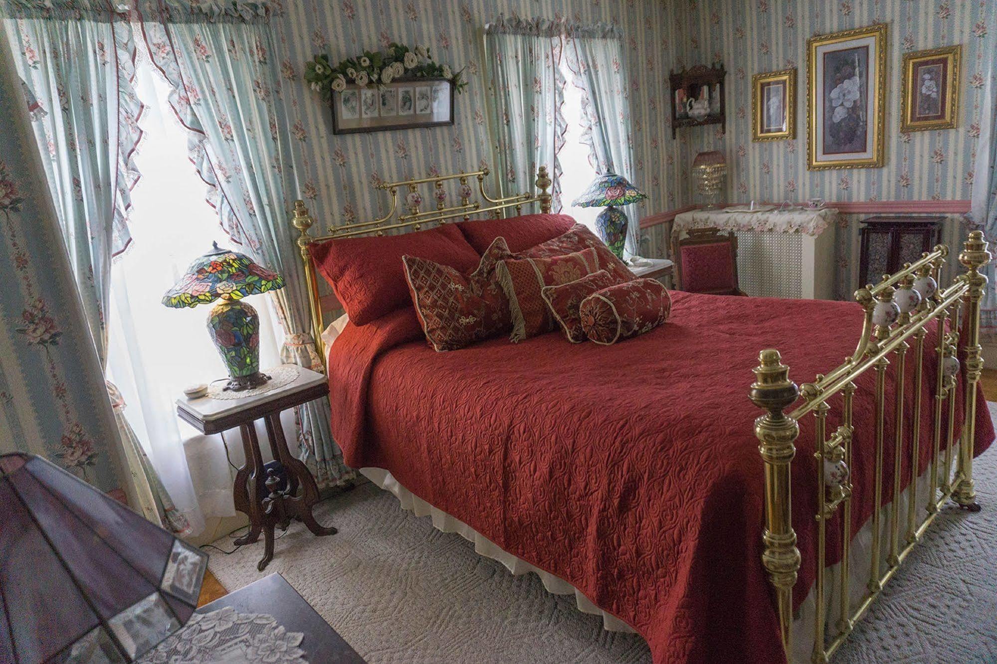 Bellinger Rose Bed & Breakfast Herkimer Zewnętrze zdjęcie